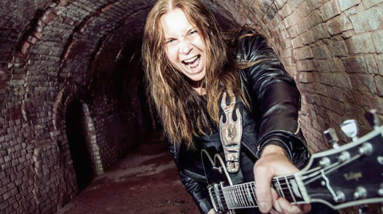 Magnus Karlssons Free Fall