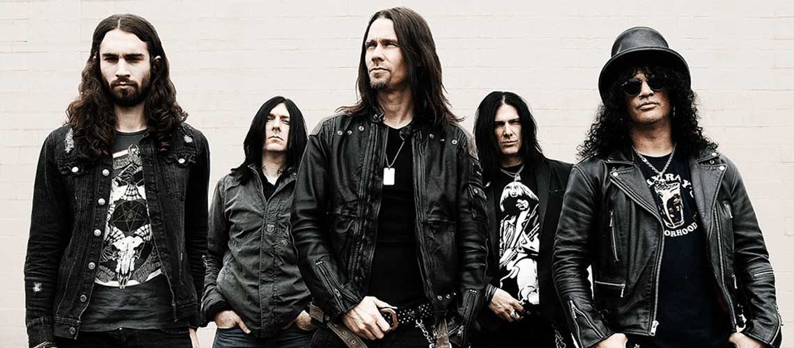 Slash Junto a Myles Kennedy & The Conspirators