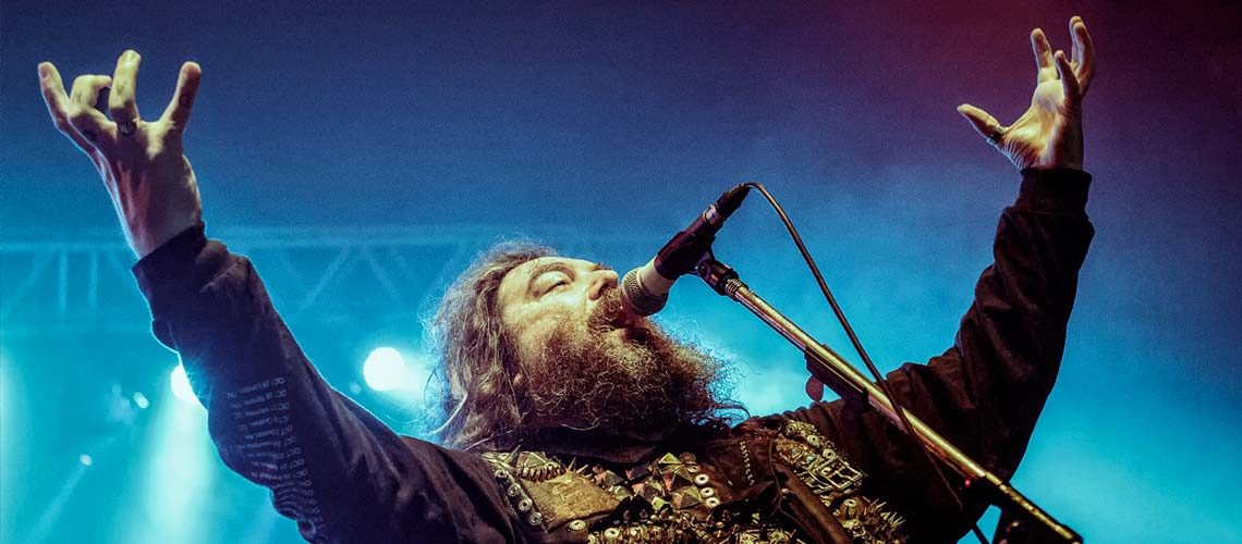 Max e Iggor Cavalera en el Teatro Flores