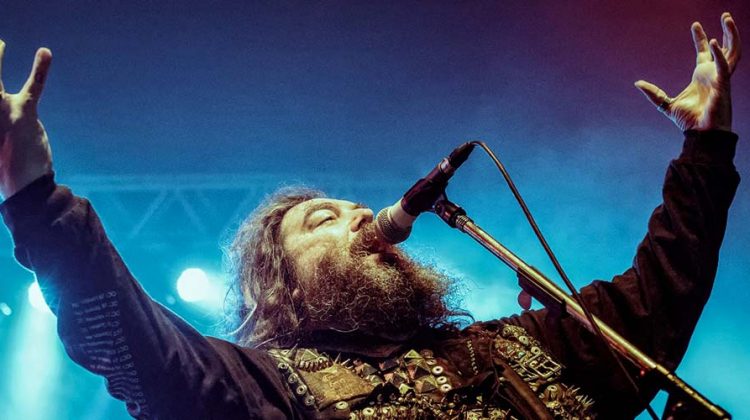 Max e Iggor Cavalera en el Teatro Flores