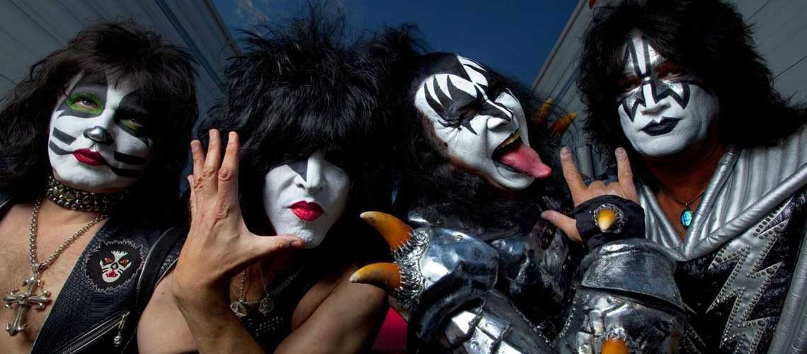 Kiss