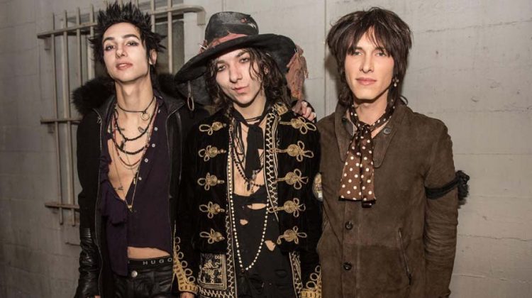 Palaye Royale