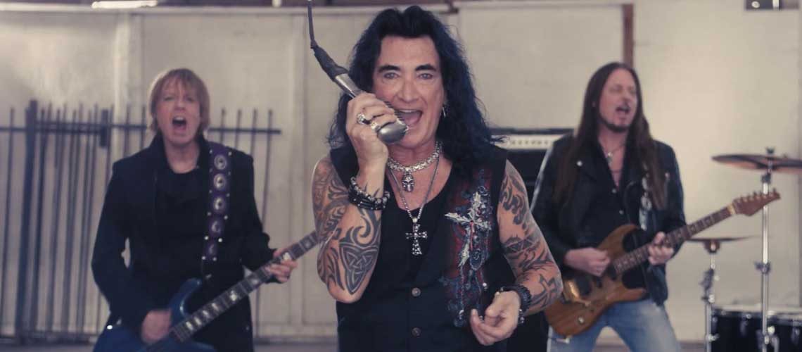 Black Swan presenta su nuevo video del tema "Make It There"