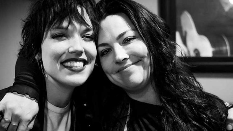 Lzzy Hale junto con Amy Lee